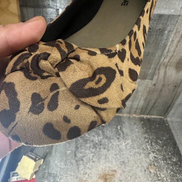 American Eagle Classic Ballet Flats sz 11W Cheetah Animal Print - Picture 5 of 15
